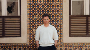 Kamrad racconta il "day after" dell'amore nel nuovo singolo Love Sober