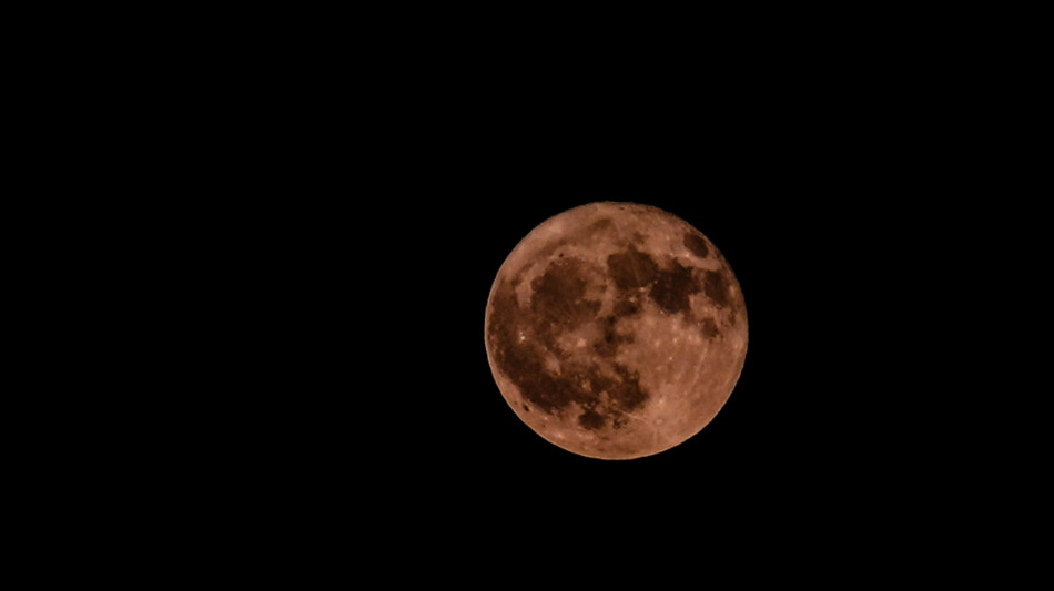 Nasa pronta a investire 1 miliardo di dollari nella base lunare