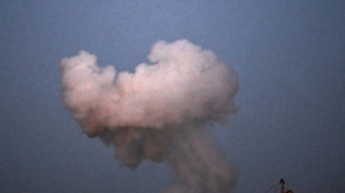 Ataque russo deixa 22 mortos em Kiev e amea&ccedil;a esfor&ccedil;os de paz