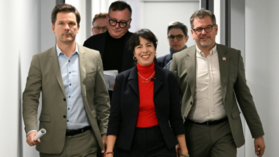  Erfolgreiche Sondierung in Berlin: Rot-Gr&uuml;n-Rot geht in Koalitionsverhandlungen 