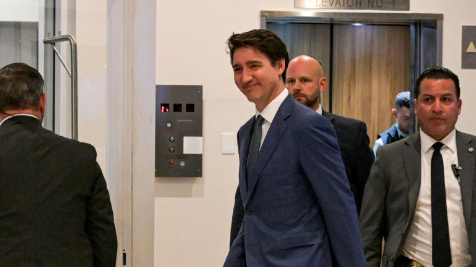 Inquiet des droits de douane, Trudeau a rencontr&eacute; Trump en Floride