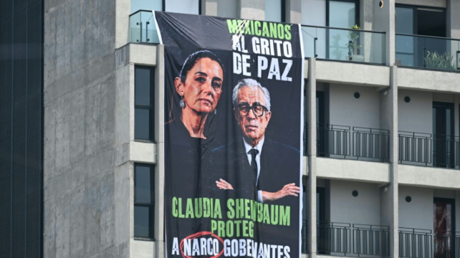  Mexican governor wanted on US drug charges returns to job 