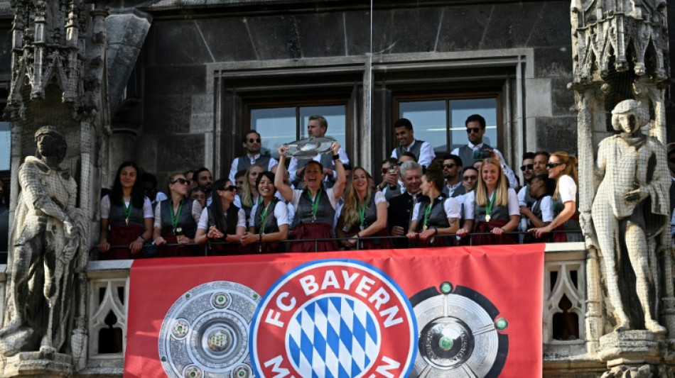 Bayern to repay 245,000 euros for breaking minimum wage rules