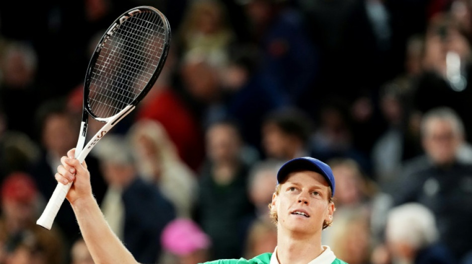  Sinner sets up Alcaraz French Open final with victory over Djokovic 