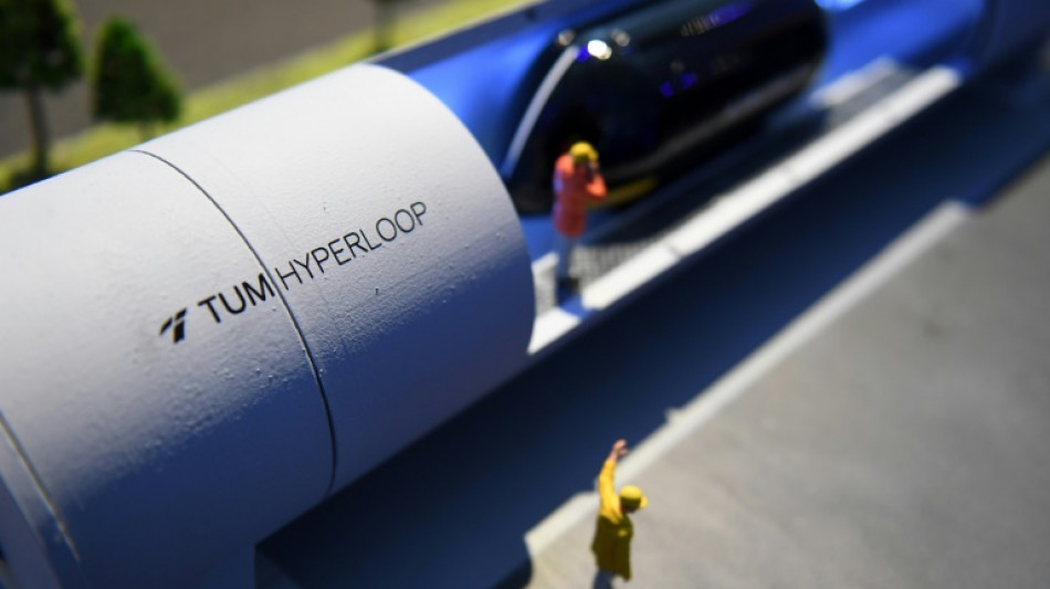 Hyperloop, un sue&ntilde;o que no logra hacerse realidad