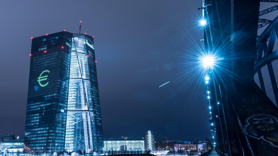 Bce, le importazioni dalla Cina sono una sfida ma possono anche sostenere il Pil Ue