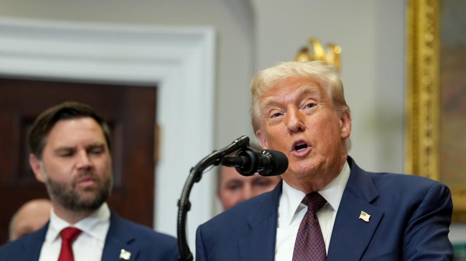  Trump, 'imporrò sanzioni su Mosca, non so se servirà' 