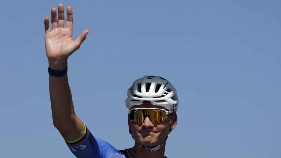  Tour: sul traguardo di Ussel decide una fuga, vince Van der Poel davanti a Johannessen 