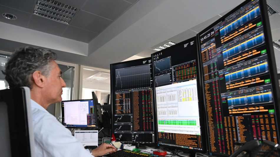  Borsa: Milano chiude in rialzo con l'Europa, corre Inwit 