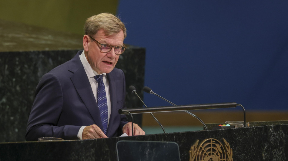 Berlino 'sosteniamo pienamente Zelensky dopo le parole di Trump'
