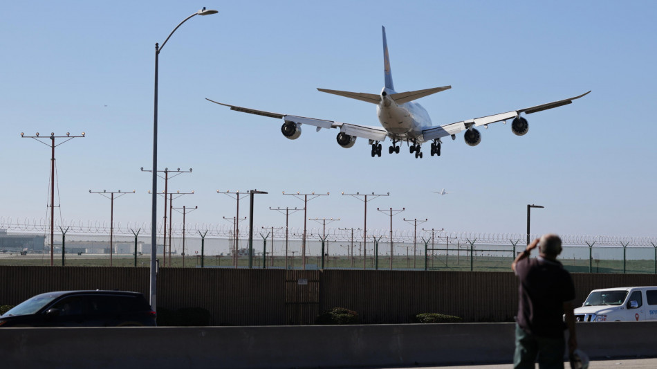 Ft, 'aeroporti Ue a rischio carburante entro tre settimane'