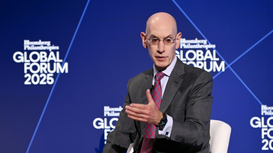 Comisionado de la NBA dice estar "profundamente perturbado" por esc&aacute;ndalo de apuestas