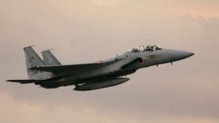 Jap&oacute;n recupera el segundo cuerpo del avi&oacute;n F-15 accidentado