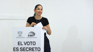 Exit poll in Ecuador, per uno vince Noboa, per l'altro González