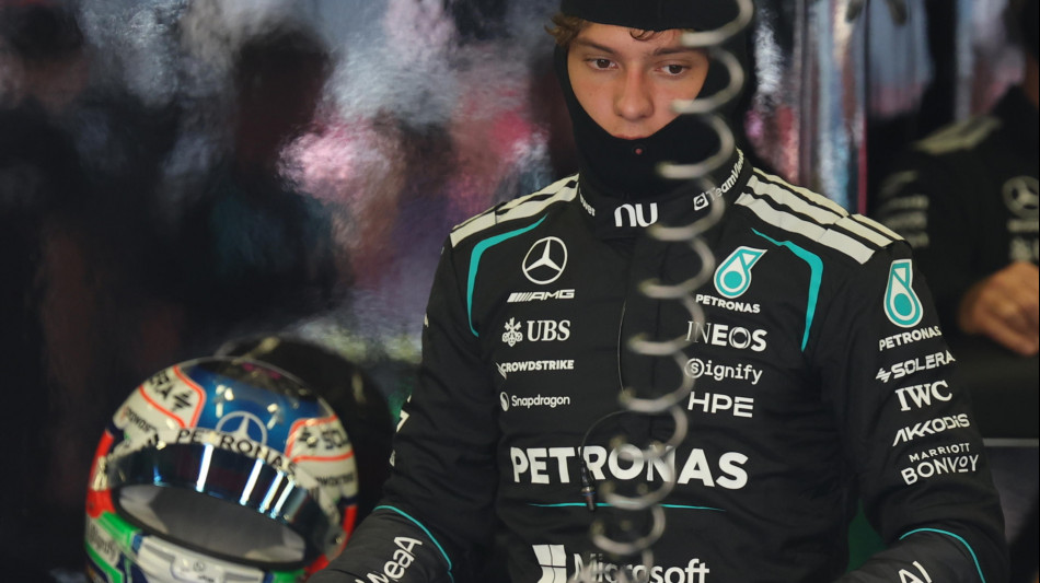  Azerbaijan: Antonelli a muro in Q1, partir&agrave; 16/o in gara 