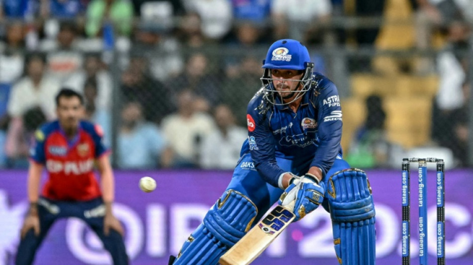  Punjab down Mumbai despite De Kock ton 