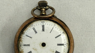 Relógio de bolso de vítima do Titanic vai a leilão no Reino Unido