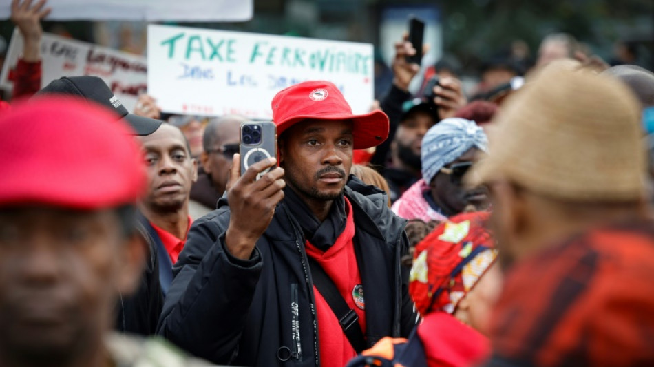 La diaspora ultramarine manifeste &agrave; Paris contre la vie ch&egrave;re