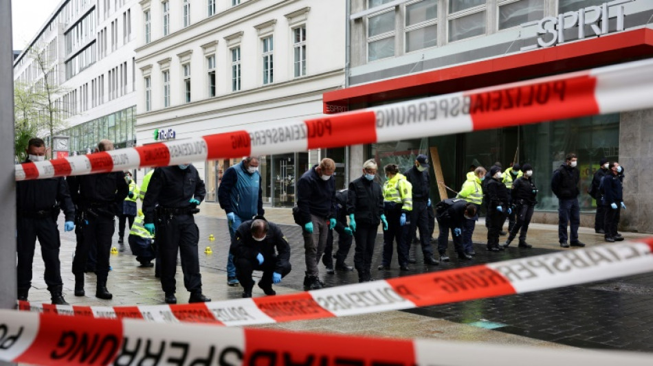  Voiture-b&eacute;lier en Allemagne: la presse &eacute;voque le pass&eacute; psychiatrique du suspect  