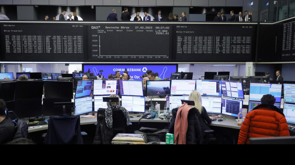Borsa: Europa resta debole dopo l'inflazione Usa, limano calo i future su Wall Street