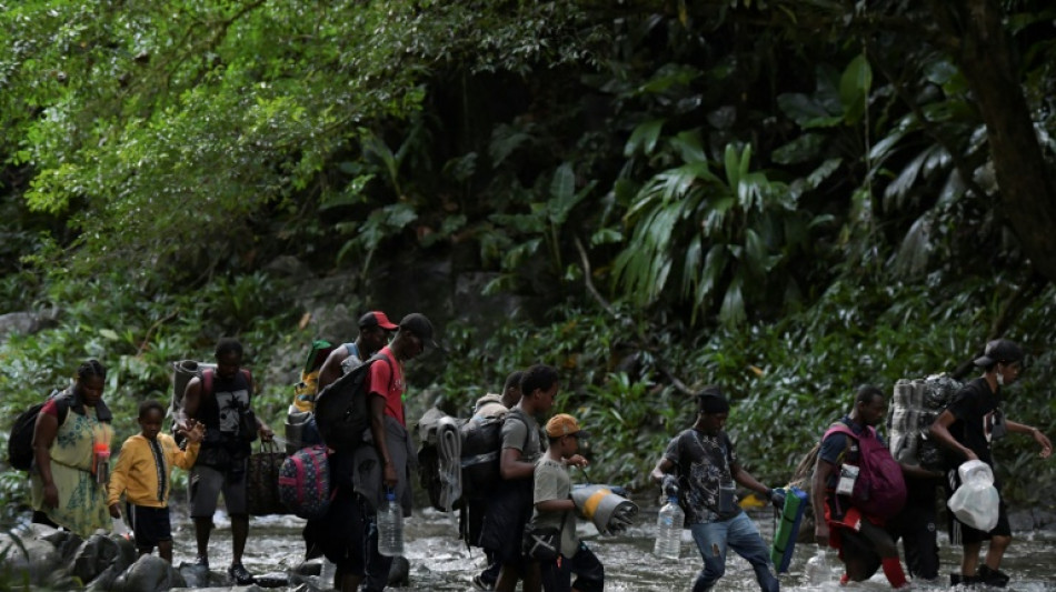 Migra&ccedil;&atilde;o para os EUA por floresta panamenha 'n&atilde;o vai parar'