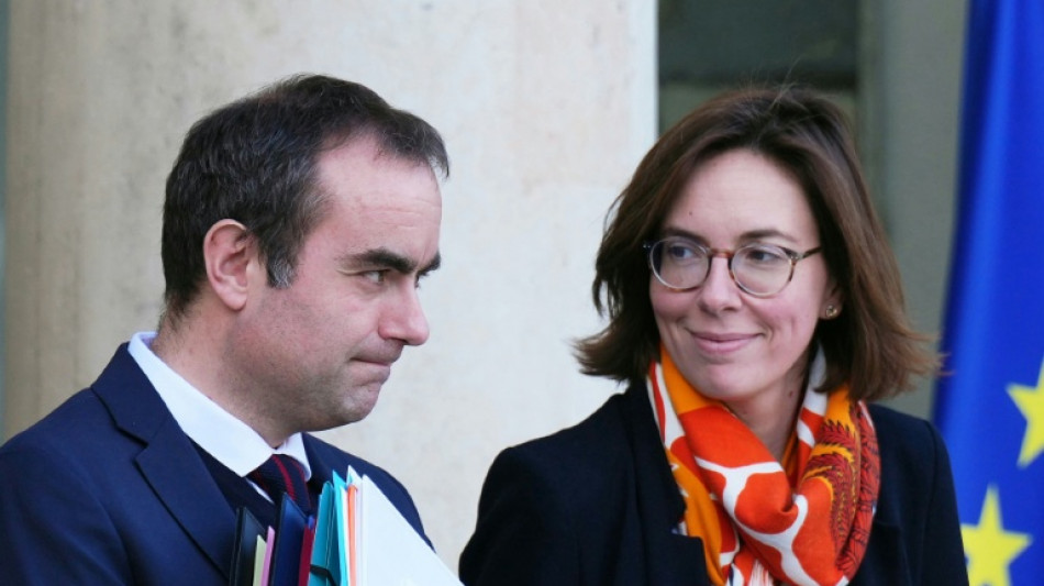 Frankreich: Regierung stellt Sondergesetz zur &Uuml;bertragung des Haushalts auf 2026 vor