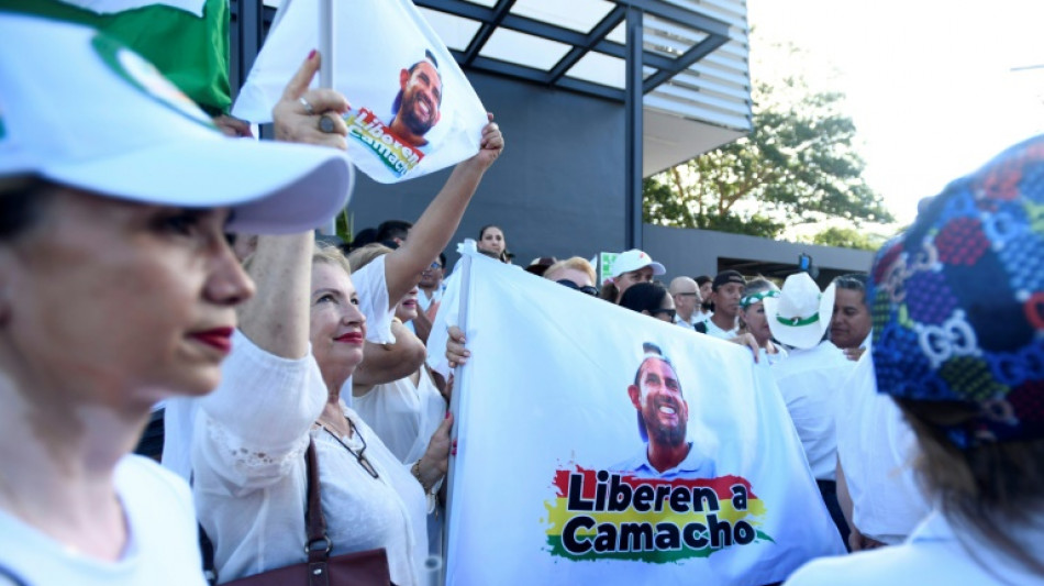 Cientos reclaman en Bolivia la libertad de un gobernador opositor detenido hace un a&ntilde;o
