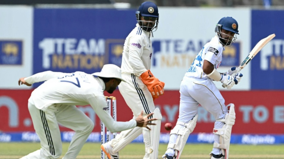  India take control of Galle Test as Sri Lanka slump to 99-5 