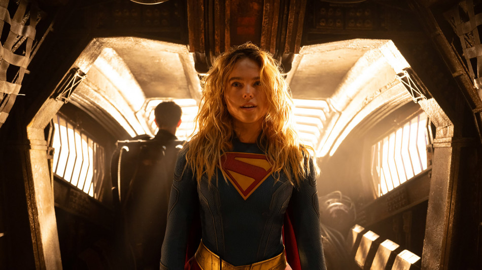  La Supergirl imbronciata di Milly Alcock, 'Non siamo perfette e va bene cos&igrave;' 
