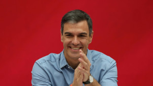 Primeros pasos de S&aacute;nchez y Feij&oacute;o para evitar nuevas elecciones en Espa&ntilde;a