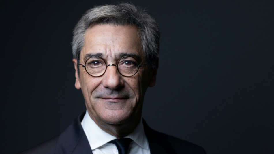 Le ministre du Commerce Serge Papin d&eacute;charg&eacute; des dossiers li&eacute;s &agrave; Auchan