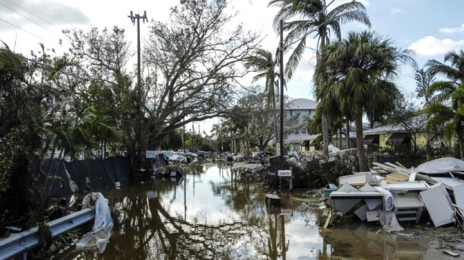Hurac&aacute;n Milton deja al menos 16 muertos en Florida, donde comienza reconstrucci&oacute;n
