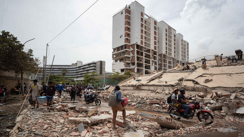  Venezuela, Rodr&iacute;guez conferma l'arrivo di soccorritori internazionali 
