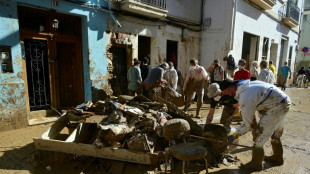 Inondations en Espagne: le temps du "d&eacute;bat politique" viendra, promet S&aacute;nchez