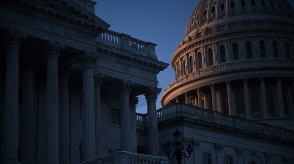 Congreso de EEUU aprueba medida que evita cierre del gobierno&nbsp;