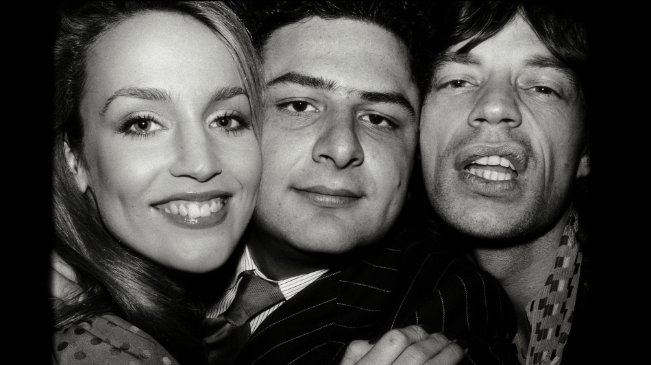 Pigozzi, moderno Zelig, 'papà' dei selfie in I am curious Johnny
