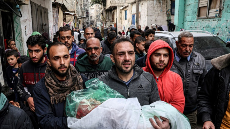 Israel sigue bombardeando Gaza y Ham&aacute;s plantea nuevas exigencias al acuerdo humanitario