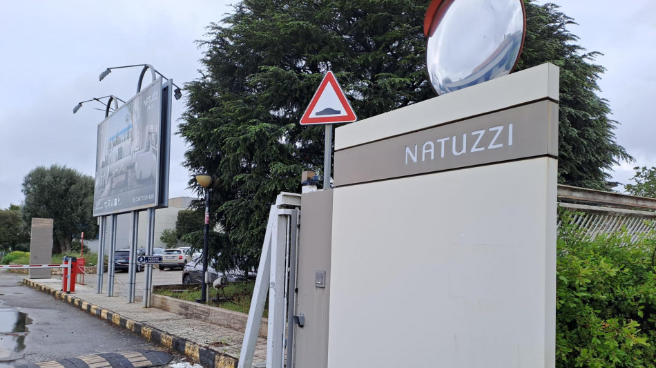  Natuzzi, 'rammarico per trattativa saltata ma piano risanamento va avanti' 
