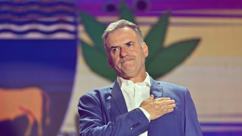 Offizielle Ergebnisse: Linkskandidat Orsi zum Pr&auml;sidenten Uruguays gew&auml;hlt