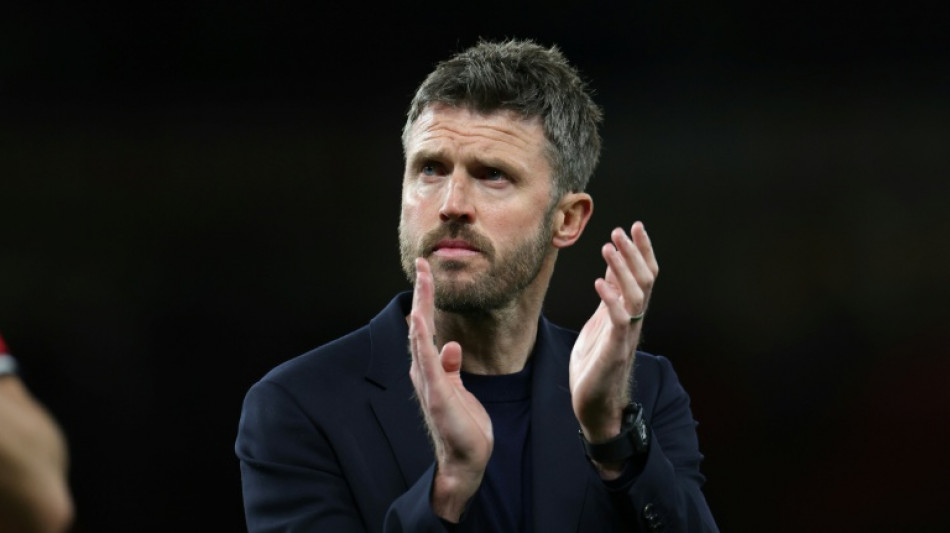  Carrick says strong finish matters more than his Man Utd future 