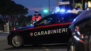 Scoperti in un cantiere del Napoletano i corpi senza vita di due donne