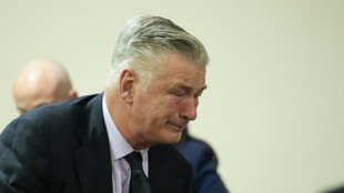 Le proc&egrave;s d'Alec Baldwin pour homicide involontaire annul&eacute; pour vice de proc&eacute;dure