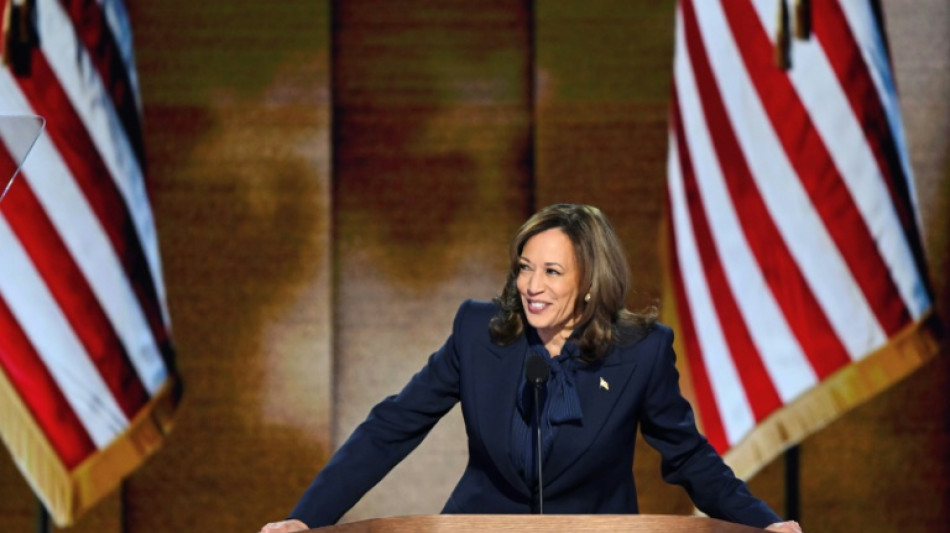 Harris accepte l'investiture d&eacute;mocrate avec un message d'unit&eacute;