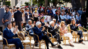 Mattarella, deve prevalere forza della legge e non la prepotenza delle armi
