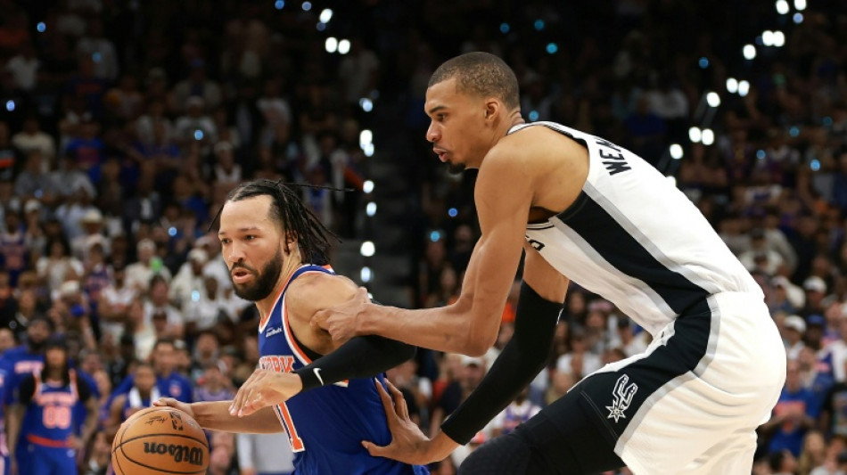  New York Knicks vence Spurs na final e conquista seu 1&ordm; t&iacute;tulo da NBA ap&oacute;s 53 anos 