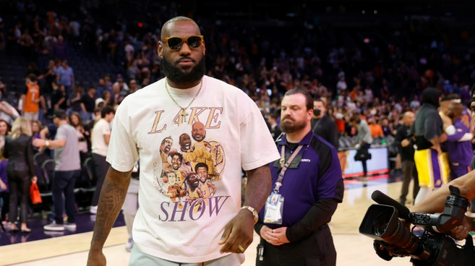 NBA: fin de saison pour LeBron James annoncent les Lakers