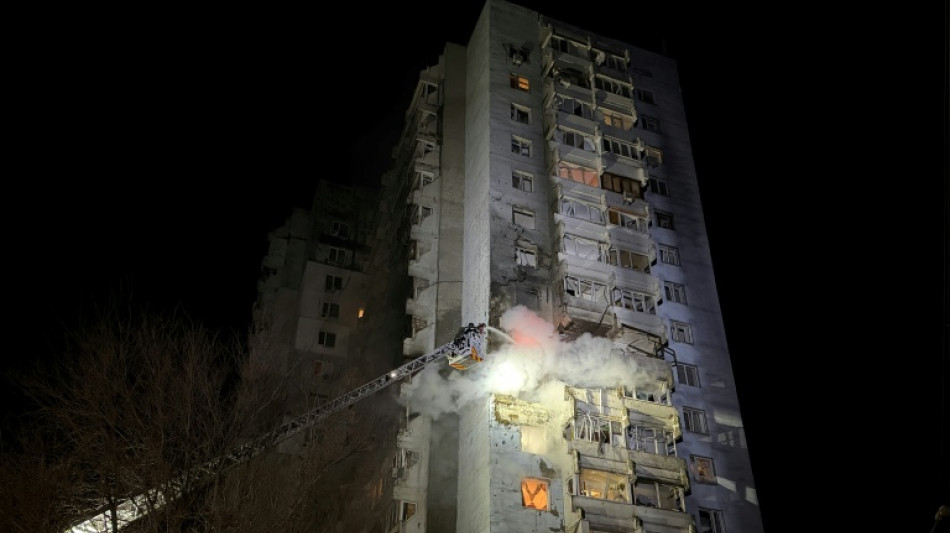  Ataques russos matam cinco pessoas na Ucr&acirc;nia 