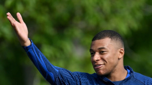 Mbappe says never discussed extending stay with PSG