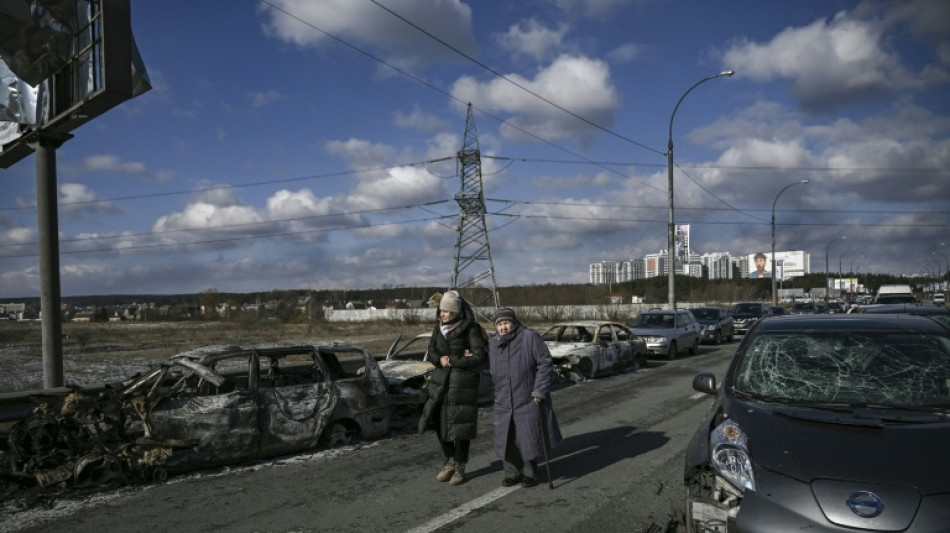 Ukraine : l'arm&eacute;e russe poursuit son offensive, images d'apocalypse dans les villes touch&eacute;es