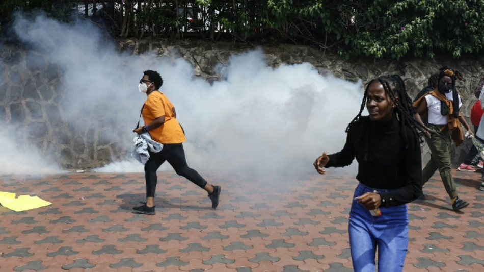Kenya: gaz lacrymog&egrave;nes et arrestations lors d'une marche contre les f&eacute;minicides